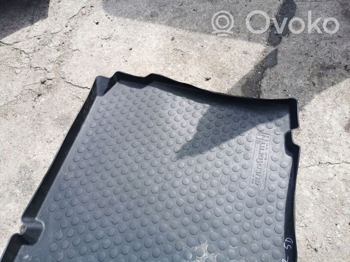 Volkswagen Golf V Doublure de coffre arrière, tapis de sol 