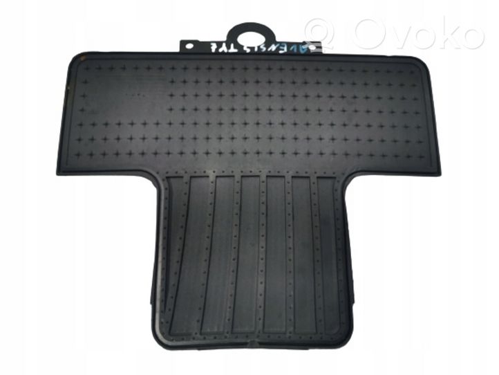 Toyota Avensis T250 Set di tappetini per auto 