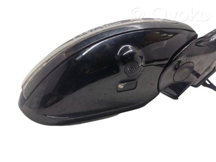 Mercedes-Benz S AMG W222 Front door electric wing mirror 