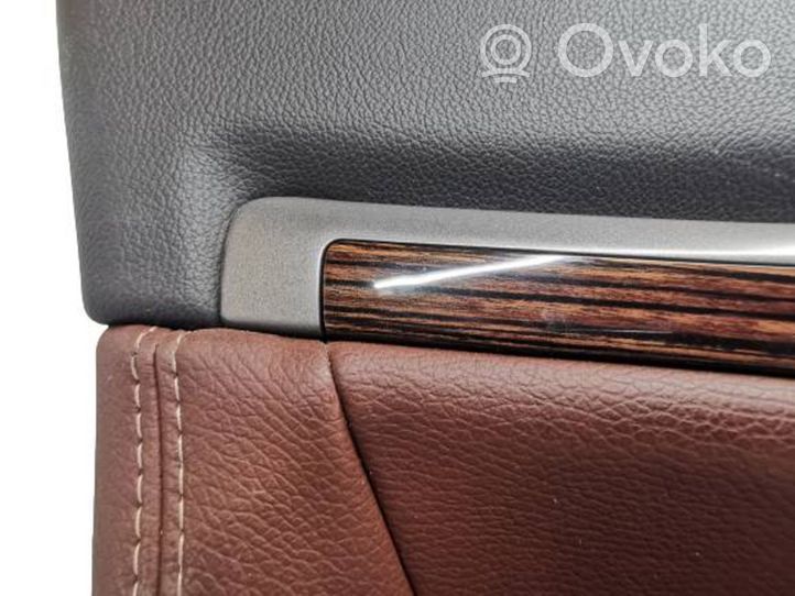 Opel Vectra C Liukuoven verhoilu 