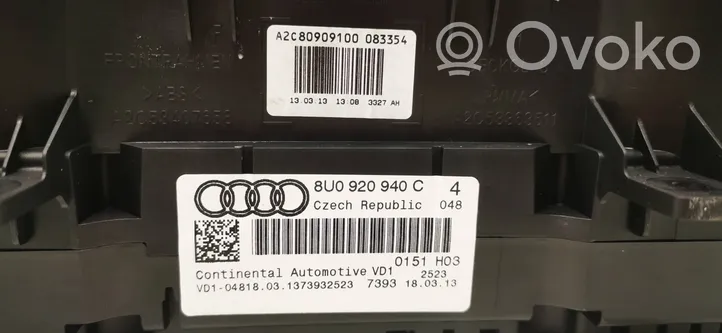 Audi Q3 8U Nopeusmittari (mittaristo) 8U0920940C