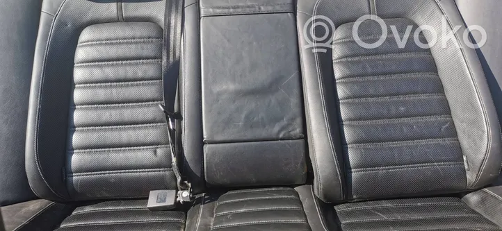 Volkswagen PASSAT CC Conjunto de molduras de la puertas y los asientos 