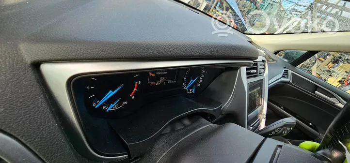 Ford Mondeo MK V Cintura di sicurezza posteriore 