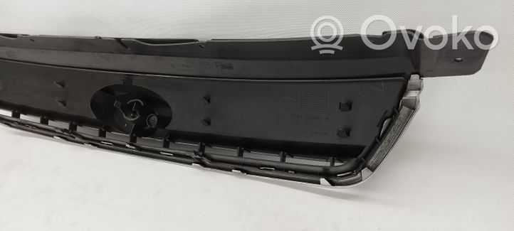 Ford Kuga I Maskownica / Grill / Atrapa górna chłodnicy 8V41R7081A