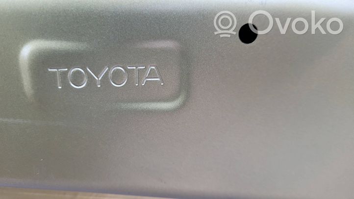 Toyota Yaris Cross Dangtis variklio (kapotas) MASKA POKRYWA SILNIKA PRZ