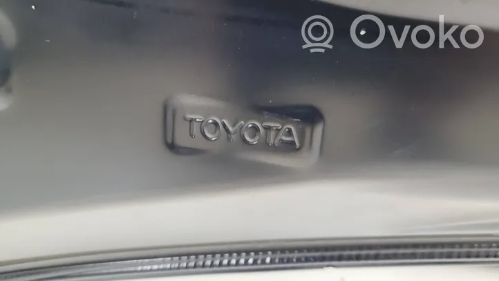 Toyota Hilux VIII Couvercle, capot moteur 