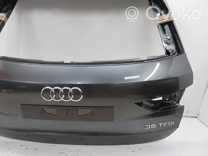 Audi Q3 F3 Tylna klapa bagażnika 