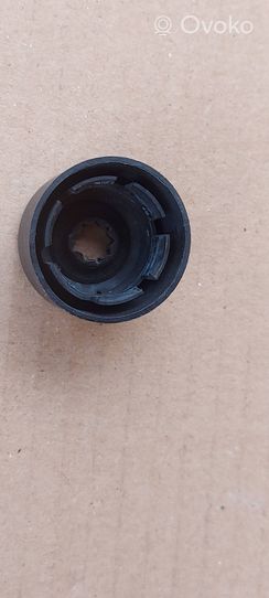 Volkswagen PASSAT B6 Wheel nut cap/cover 1k0601173