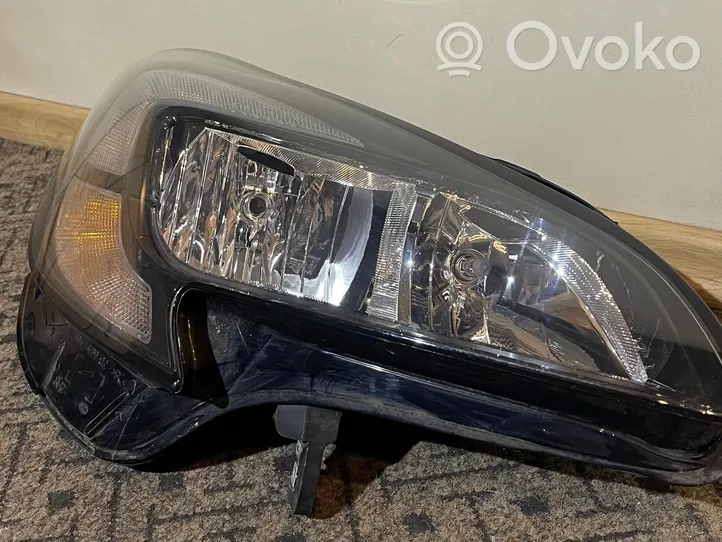 Opel Corsa E Etu-/Ajovalo 1EF01183002