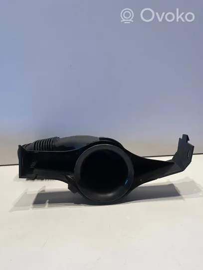 Volkswagen PASSAT B6 Air intake duct part 1K0129618BF