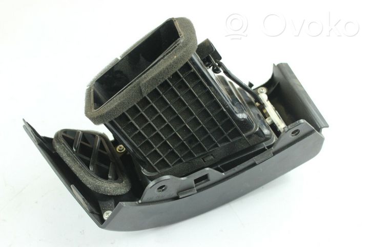 Hyundai i30 Copertura griglia di ventilazione laterale cruscotto 974902H000