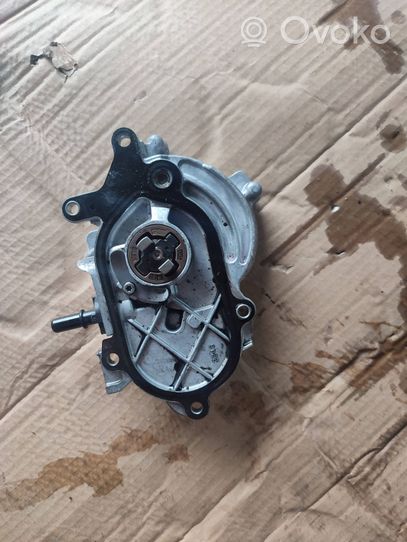 Audi A4 S4 B9 8W Alipainepumppu 05L145100B