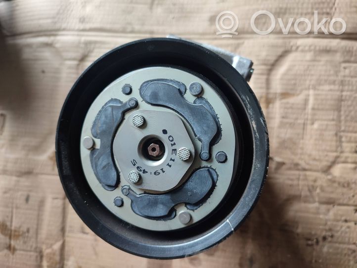 Audi A4 S4 B9 8W Ilmastointilaitteen kompressorin pumppu (A/C) 8w0816803l