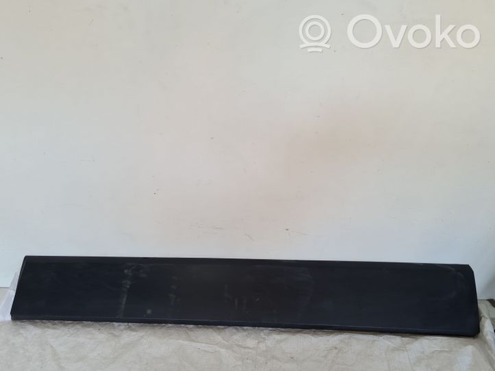 Renault Trafic III (X82) Rear fender molding trim 938679R