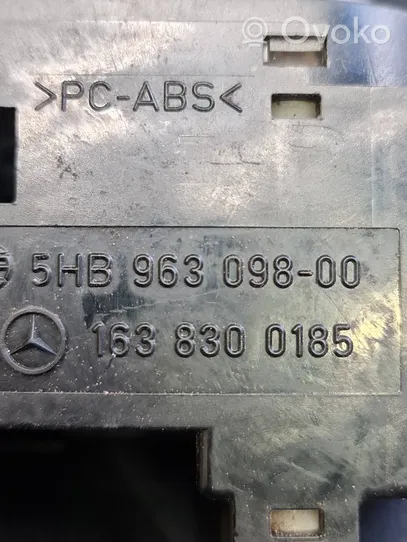 Mercedes-Benz ML W163 Ilmastoinnin ohjainlaite 1638300185