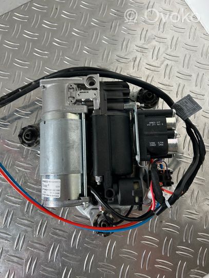 BMW 7 E65 E66 Compresseur / pompe à suspension pneumatique 4430200111