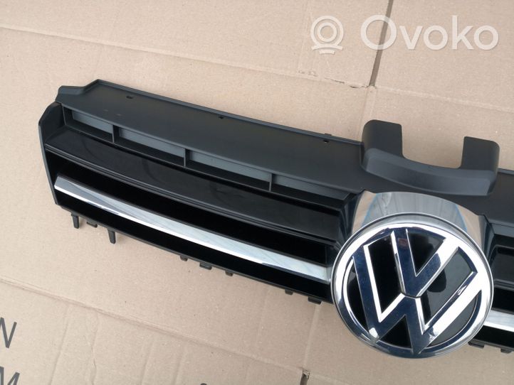 5G0853653 Volkswagen Golf VII Griglia anteriore, 96.06 € | OVOKO