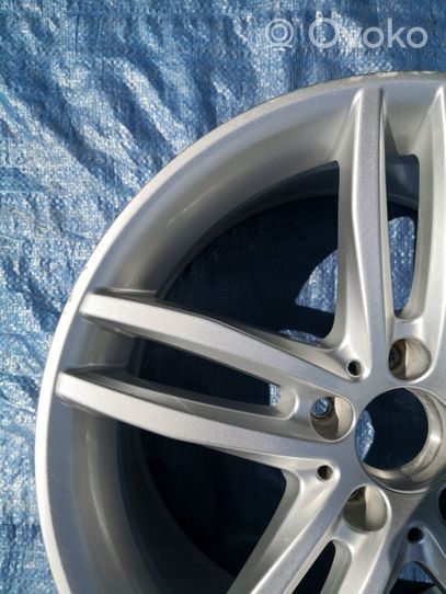 Mercedes-Benz SLK R172 R 17 lengvojo lydinio ratlankis (-iai) A1724011202