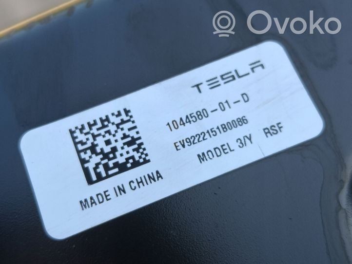 Tesla Model 3 Hinterachse 10445580-01-D BAX