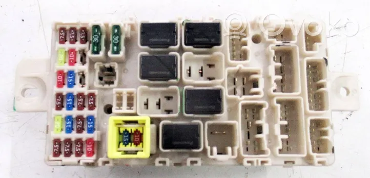 Mitsubishi Space Star Fuse module G8C937MF0Z00