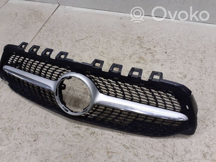 Mercedes-Benz A W177 Grille calandre supérieure de pare-chocs avant Grill Atrapa mercedes a-k