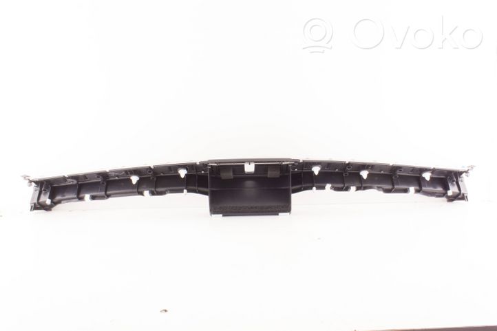 Lexus RX 330 - 350 - 400H Osłona pasa bagażnika 5838748150