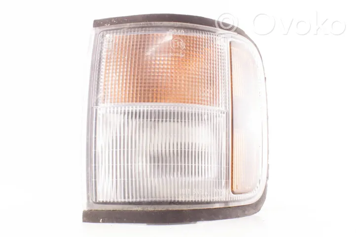 Opel Monterey Front indicator light 3334