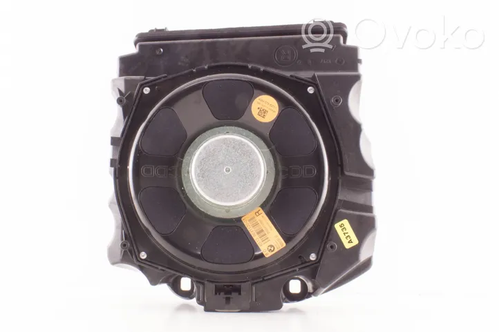 BMW 5 GT F07 Subwoofer-bassokaiutin 9241120