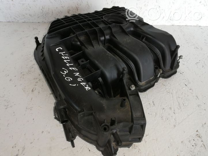 Dodge Challenger Intake manifold 511124