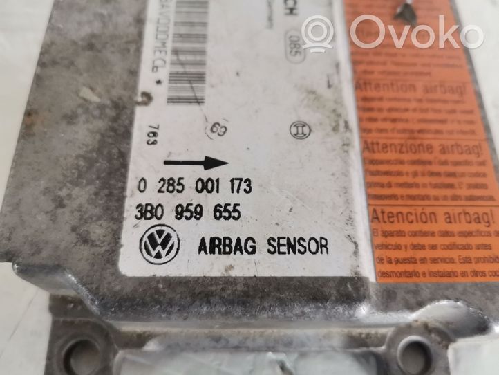 Volkswagen PASSAT B5.5 Centralina/modulo airbag 0285001173