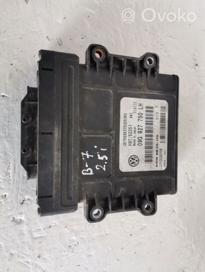 Volkswagen PASSAT B7 Variklio valdymo blokas 09G927750LH