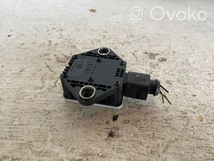 Audi A6 S6 C6 4F Capteur de vitesse de lacet d'accélération ESP 8E0907637B