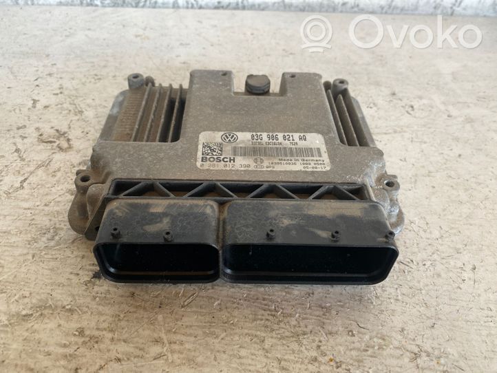 Volkswagen Touran I Sterownik / Moduł ECU 03G906021AQ