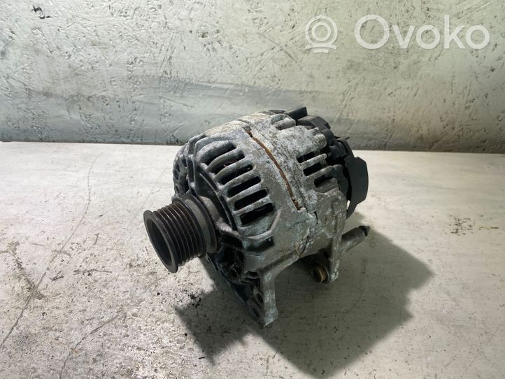 Skoda Fabia Mk2 (5J) Alternator 037903025M