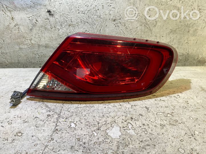 Chrysler 200 Rear/tail lights BDM92402000