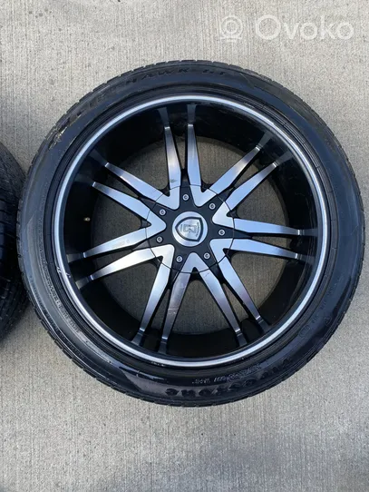 Dodge Challenger R20 alloy rim 