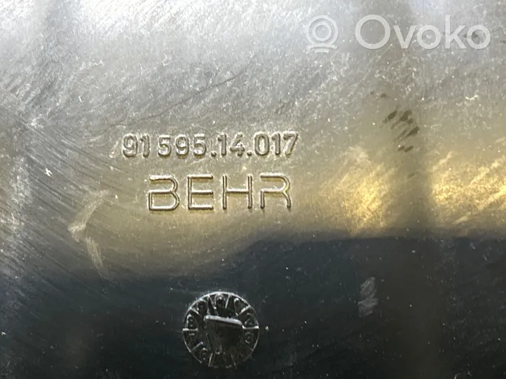 BMW 5 E28 Altra parte del vano motore 9159514017
