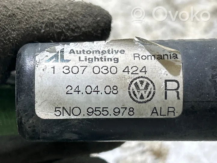 Volkswagen Tiguan Dysza spryskiwacza lampy przedniej 5N0955978