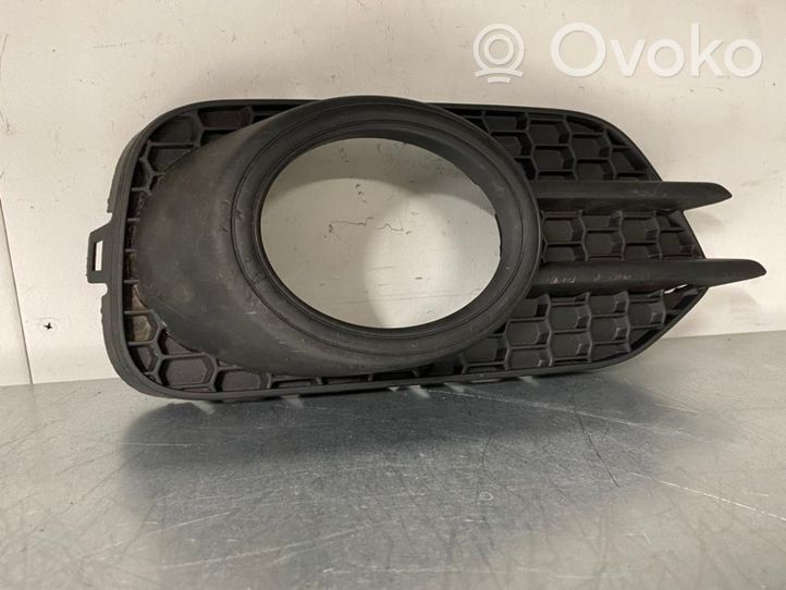 Volkswagen Tiguan Mascherina inferiore del paraurti anteriore 5N0853666G