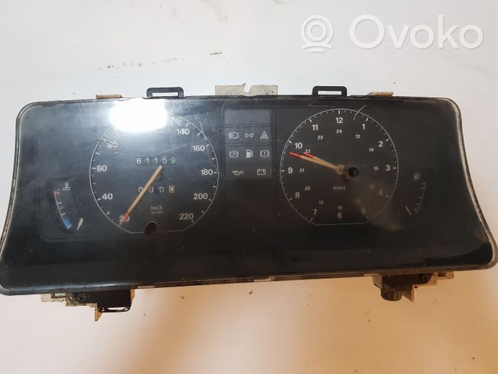 Opel Rekord E2 Speedometer (instrument cluster) 81117340