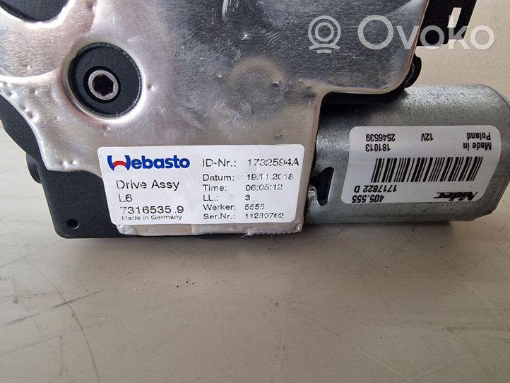 BMW 5 G30 G31 Motore/attuatore 73165359