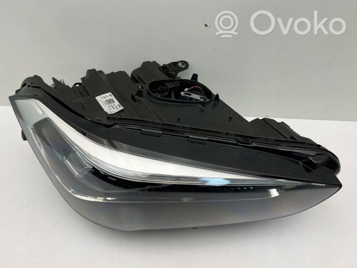 BMW X1 F48 F49 Lampa przednia 7472256