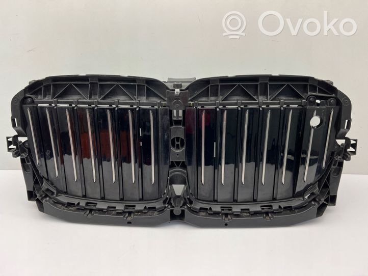 BMW X7 G07 Maskownica / Grill / Atrapa górna chłodnicy 9465369