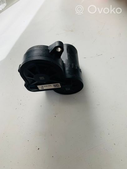 Jaguar E-Pace Hand brake/parking brake motor FK722K327BE