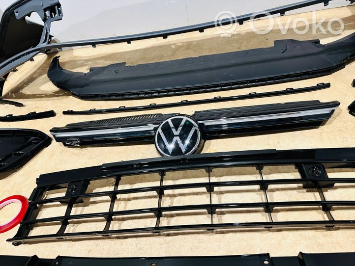 Volkswagen Golf VIII Bumpers kit 