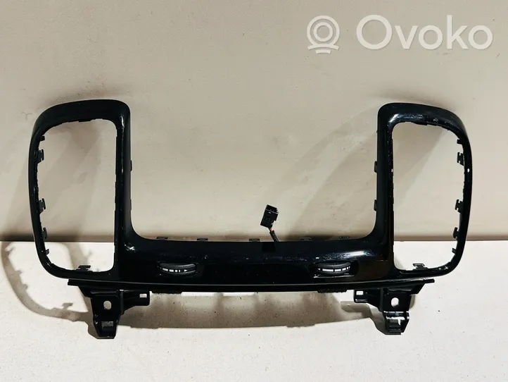 Mercedes-Benz GLE (W166 - C292) Rivestimento del pannello 09091000