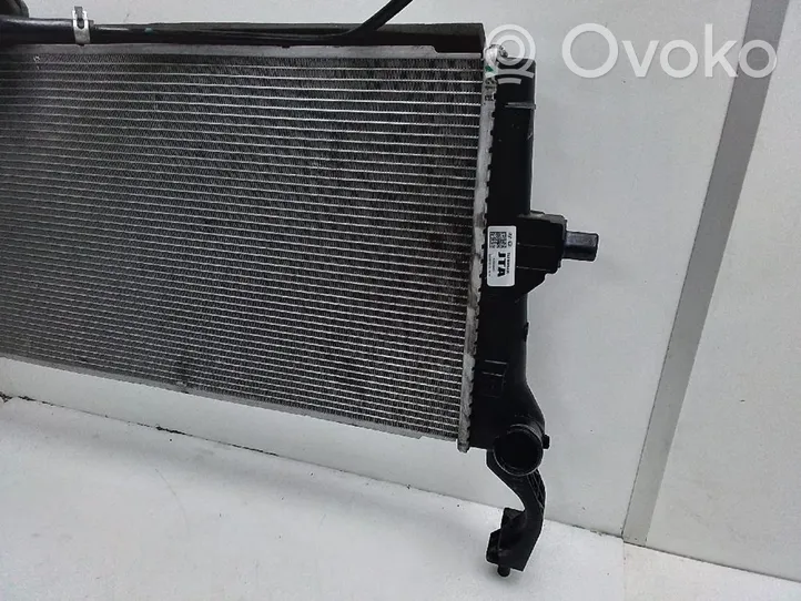 Hyundai i30 Radiateur de refroidissement 25310M6400