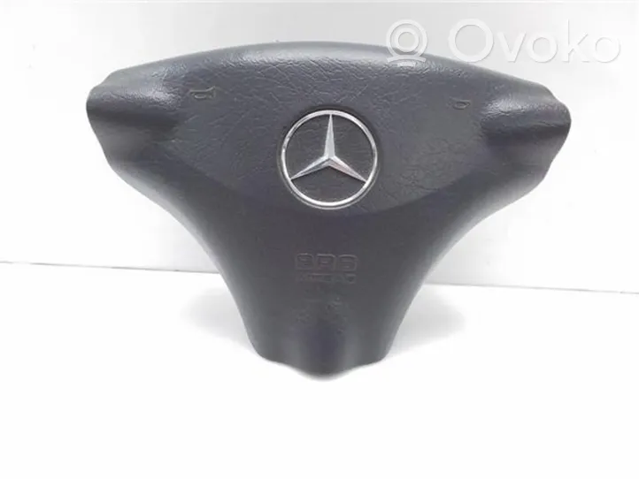 Mercedes-Benz A W168 Vairo oro pagalvės dangtelis 16846002