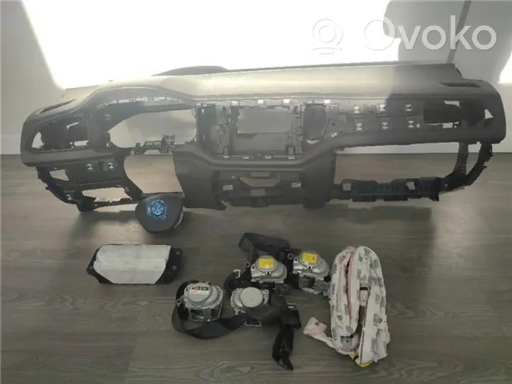 Volkswagen T-Roc Oro pagalvių komplektas su panele 
