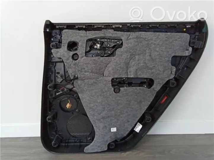 Audi Q8 Apmušimas galinių durų (obšifke) 